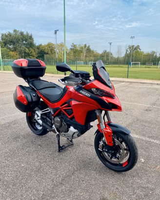 Ducati Multistrada 1200 S rosso 1260