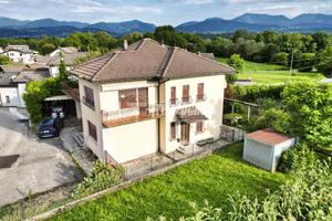 CASA INDIPENDENTE CON GIARDINO A SEDICO
