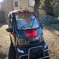 Scooter cabinato per disabili Delta2