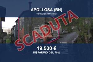 Immobile in asta di 108 m² con più di 5 locali a A
