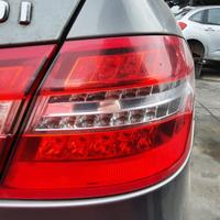 MERCEDES-BENZ E220 ANNO 2010 - STOP POSTERIORE DES