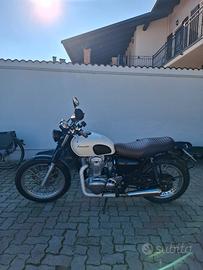 Kawasaki W800 - 2011