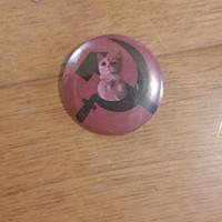 Spilla Pin Gattino comunista falce e martello