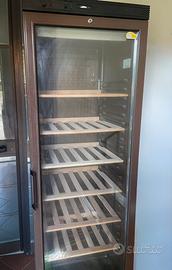 Vetrinetta refrigerata per vini 367 L Cold Master
