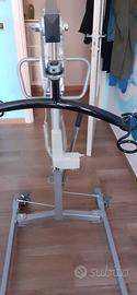 sollevatore elettrico per disabili