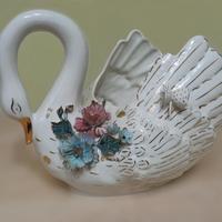cigno in porcellana 