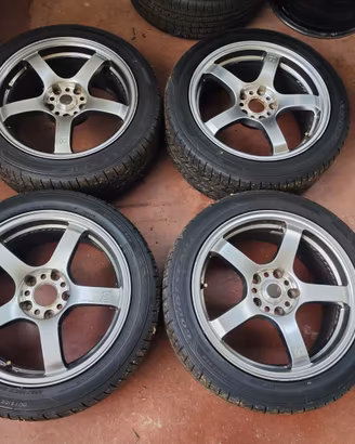 Set cerchi RAYS Gram Lights 17" 5x114,3