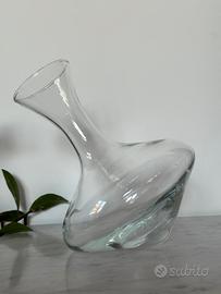 Decanter in vetro Ivat con base curva