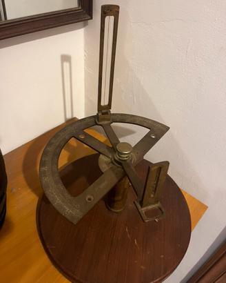 Sestante nautico e telegrafo di comando
