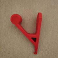 Porta casco da parete.