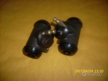 Coppia cilindretti ruota posteriore betor ape 175