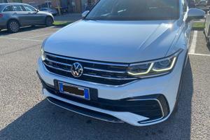 Vw Tiguan 2.0 TDI 150 Cv DSG R-line Anno 2021