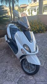 Yamaha Majesty 125
