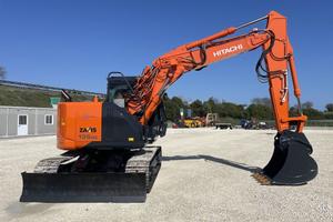Escavatore cingolato hitachi ZX 135 US-5B