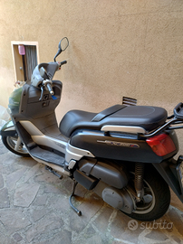 Yamaha xc300 versity