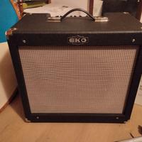 Amplificatore eko Manchester da 30.