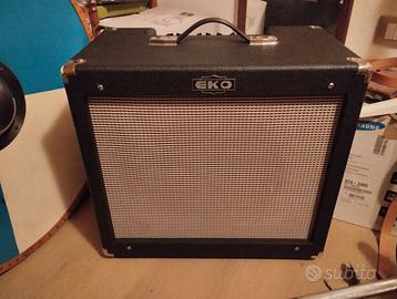 Amplificatore eko Manchester da 30.