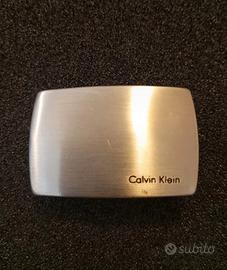 Fibbia Calvin Klein per cintura di 3cm.