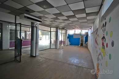 Deposito ex Palestra a Gravina di Catania