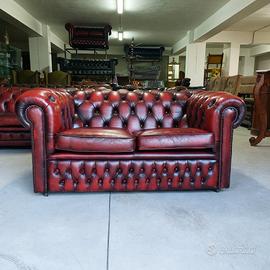 Divano chesterfield club....chester vintage 