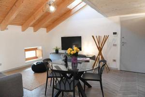 Appartamento di 86 m² con 3 locali e box auto dopp