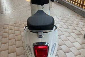 Piaggio Vespa 50 Primavera