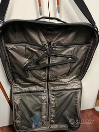 Borsa porta abito da viaggio