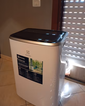 Condizionatore portatile ELECTROLUX - EXP26U338CW