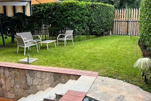 Santa Tecla mare appartamento con giardino