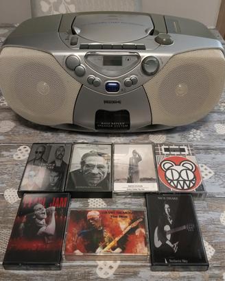 Stereo  + Musicassette 