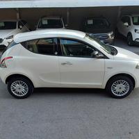 Lancia Ypsilon 0.9 TwinAir 85 CV Metano Ecochic Go