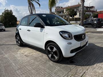 Smart ForFour 70 1.0 Passion