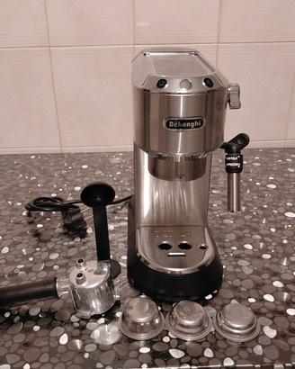 macchina caffè delonghi