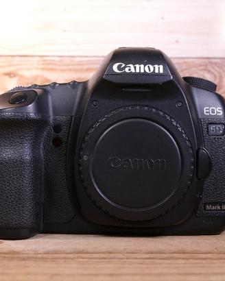Canon 5D Mark 2 