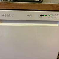 Lavastoviglie Whirlpool Adp 100 wh