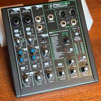 Mixer Mackie ProFX6v3