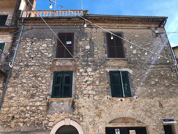 Appartamento centro storico Ginestra Sabina
