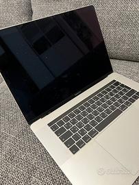 💻 MacBook Pro 15” (A1990, 2018)