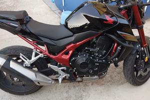 Honda hornet 750 2024