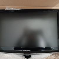 tv monitor LCD Samsung 19"