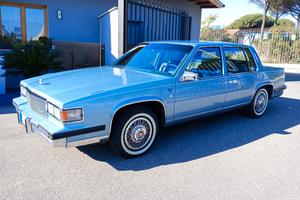 Cadillac Fleetwood 1985 ASI Full Optional