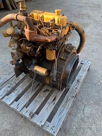 Motore Perkins 3 cilindri tipo 152 U