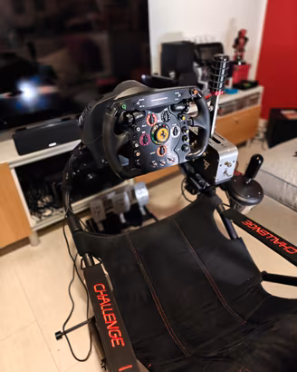 Simulatore di guida completo Xbox pc Thrustmaster