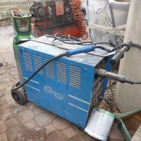 Saldatrice a filo continuo (MIG/MAG, con gas)