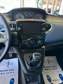 Lancia Ypsilon 1.0 FireFly 5 porte S&S Hybrid Plat