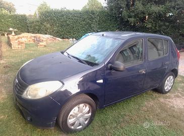 Dacia Sandero 1.4 gpl