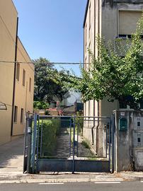 PORZIONE DI BIFAMILIARE A PESCARA