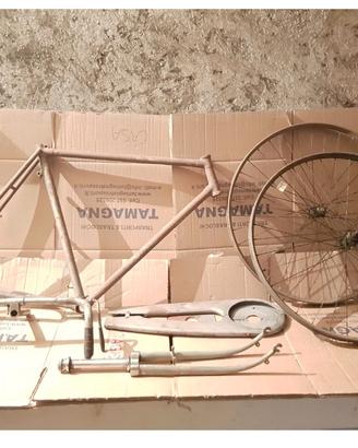 bici bacchette Bianchi Topazio 1950 da restaurare