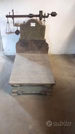 Antica bilancia bascula