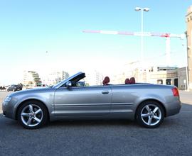 Audi A4 Cabriolet 2.5 V6 TDI cat